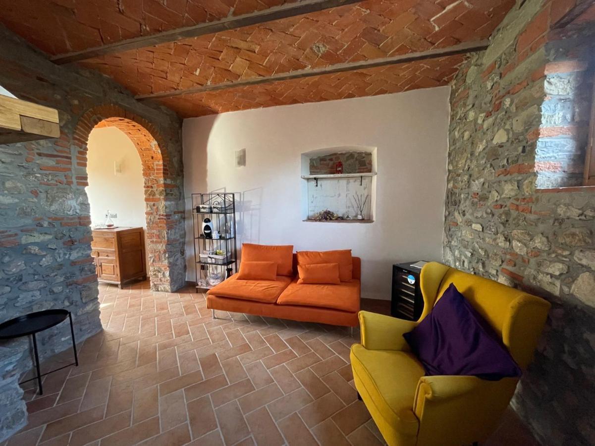 Affittacamere Il Vecchio Mandorlo Quarrata Exterior foto