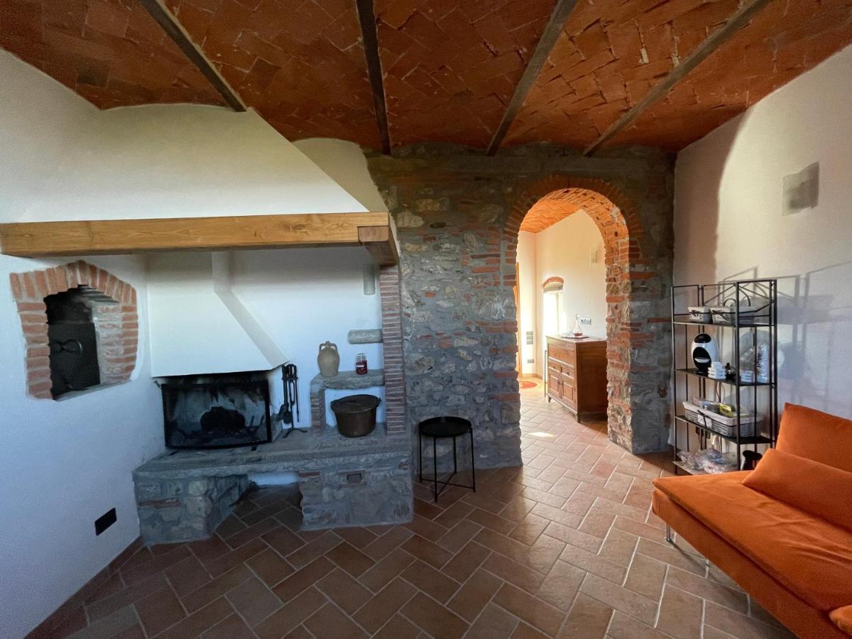 Affittacamere Il Vecchio Mandorlo Quarrata Exterior foto